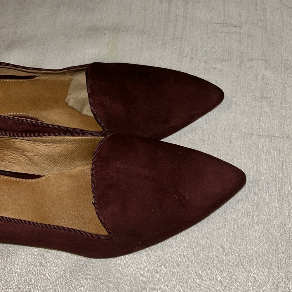 Clarks Burgundy Women's Flats - Picture 8 of 10
